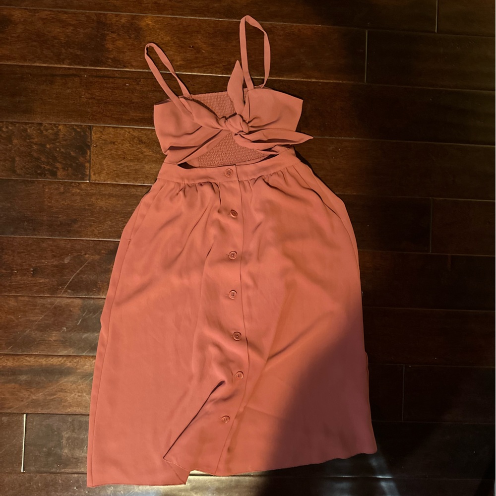 Dusty rose front tie midi dress with pockets